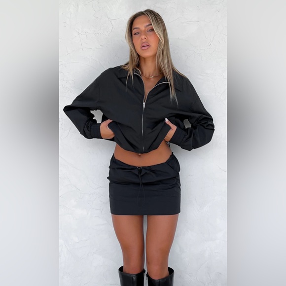 White Fox Boutique Off Duty Jacket Black Sz S/M - Picture 8 of 11